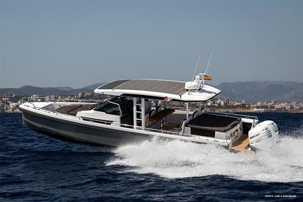 Axopar 37 Sun-Top SY Tender Aug 2018 for sale in United Kingdom for €199,950 (£175,831)