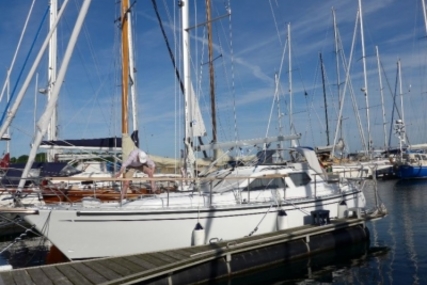 Nauticat 321 for sale in Germany for €196,900 (£172,554)