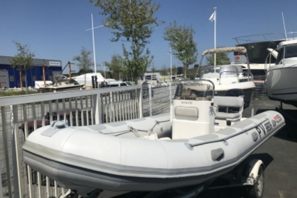 Valiant 520 VANGUARD for sale in France for €7,900 (£7,056)