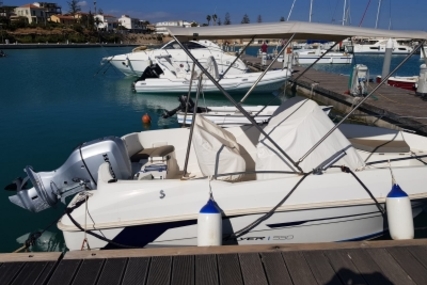 Beneteau Flyer 550 Open for sale in Italy for €18,900 (£16,567)