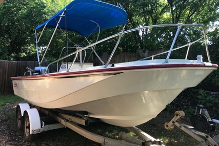 Boston Whaler Outrage V-20 for sale in United States of America for $12,000 (£9,037)
