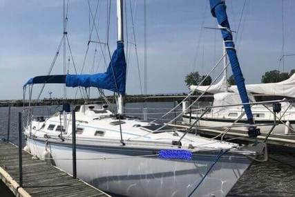 Hunter 34 for sale in United States of America for $16,900 (£13,011)