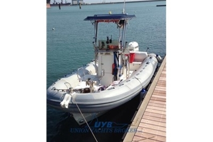 Beluga 19 for sale in Italy for €15,000 (£13,145)