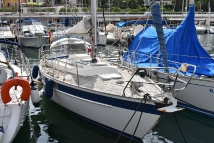 Hallberg-Rassy 312 for sale in France for 37,000 € (32,261 £)