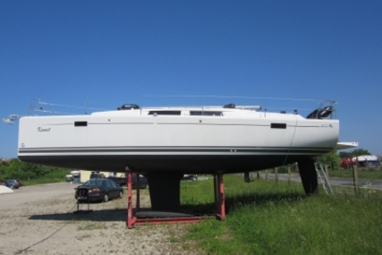 Hanse 385 for sale in Germany for €116,000 (£102,399)