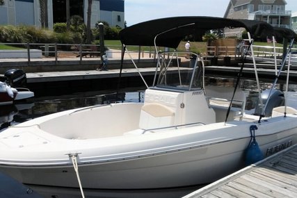 Robalo R180 for sale in United States of America for $32,300 (£24,379)