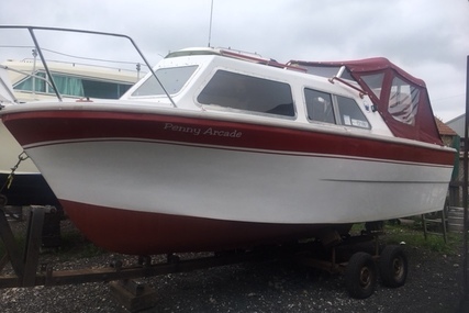 Viking Yachts 20 Cockpit Cruiser for sale in United Kingdom for £5,995