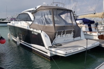 Jeanneau Leader 40 for sale in France for €289,900 (£254,931)