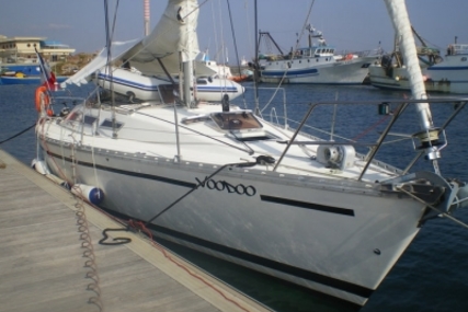 Jeanneau Sun Shine 38 for sale in France for €45,000 (£39,071)