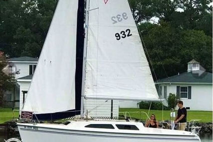 Catalina 25 for sale in United States of America for $21,500 (£16,267)