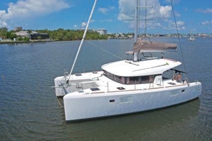 Lagoon 39 for sale in United States of America for $359,000 (£270,964)