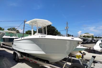Robalo R242 Center Console for sale in United States of America for $78,500 (£59,137)