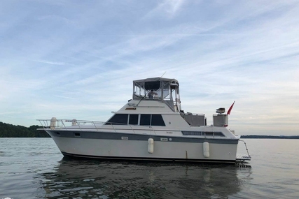 Silverton 42 for sale in United States of America for $39,500 (£29,741)