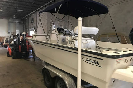 Boston Whaler 210 Montauk for sale in United States of America for $67,000 (£50,953) Boston Whaler 210 Montauk for sale in United States of America for $67,000 (£50,953)