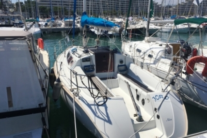 Jeanneau SUN WAY 29 for sale in France for €13,000 (£11,635)