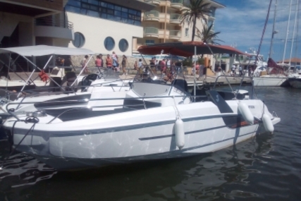 Beneteau Flyer 7.7 Spacedeck for sale in France for €59,000 (£52,847)