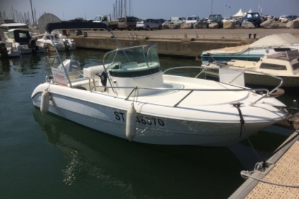 Sessa Marine Key Largo 20 for sale in France for €17,500 (£15,675)
