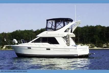 Bayliner 3388 Command Bridge Motoryacht for sale in United States of America for $47,900 (£36,898)