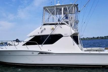 Hatteras 39 Convertible for sale in United States of America for $149,000 (£115,100)