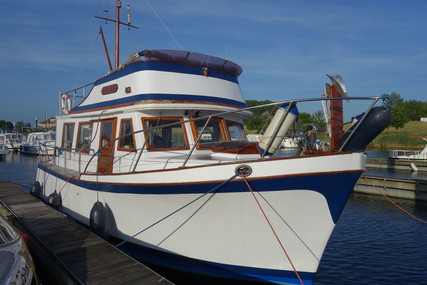 Trader 32 Sedan for sale in Netherlands for €25,000 (£22,327)