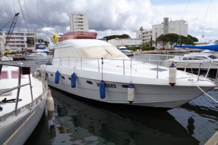 Jeanneau YARDING YACHT 42 FLY for sale in France for €82,000 (£70,983)