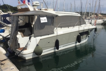 Jeanneau NC 9 for sale in France for €117,000 (£102,488)