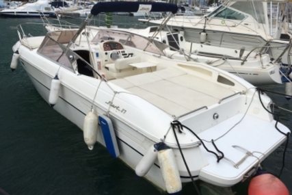Fiart Mare FIART 27 for sale in France for €32,000 (£28,720)