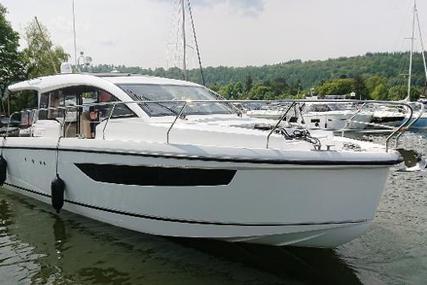 Sealine C330 for sale in United Kingdom for £312,000