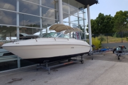 Sea Ray 215 Express Cruiser for sale in France for €12,500 (£11,142)