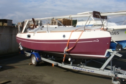 CHANTIER DU BESSIN VIK 600 for sale in France for €23,500 (£20,404)