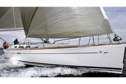Dufour 40 Performance for sale in Spain for €94,900 (£83,533)