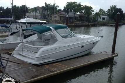 Chris-Craft 33 Crowne for sale in United States of America for $22,000 (£17,230)