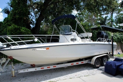 Boston Whaler 230 Dauntless for sale in United States of America for $47,500 (£35,792)