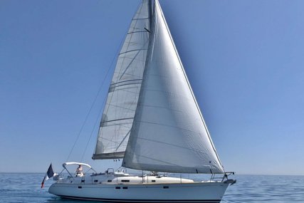 Beneteau Oceanis 461 for sale in France for €99,000 (£88,417)