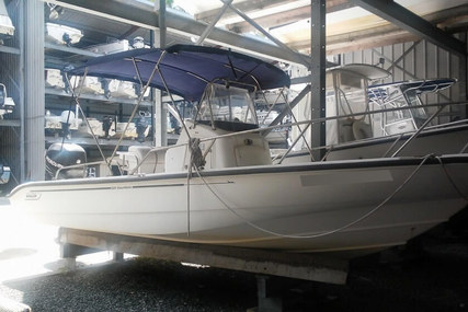Boston Whaler 220 Dauntless for sale in United States of America for $31,000 (£23,603) Boston Whaler 220 Dauntless for sale in United States of America for $31,000 (£23,603)