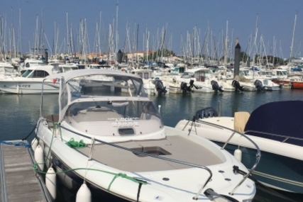 Jeanneau Cap Camarat 7.5 WA for sale in France for €54,000 (£48,280)