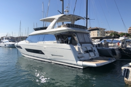 Prestige 680 for sale in France for €1,695,000 (£1,521,271)
