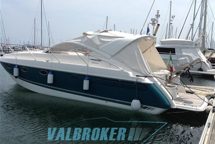Fairline Targa 37 for sale in Italy for €78,000 (£69,866)
