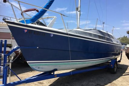 Macgregor 26M for sale in United States of America for $21,000 (£16,463)