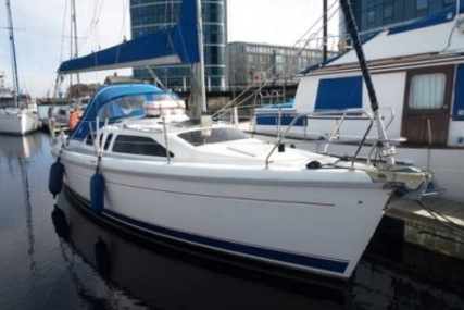 Hunter 29.5 LEGEND for sale in United Kingdom for £21,500