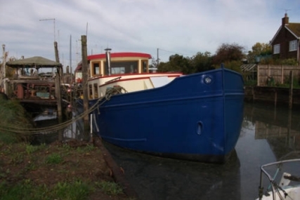 Luxe Motor 18 BARGE for sale in United Kingdom for £120,000