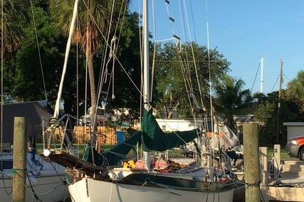 Westsail 32 for sale in United States of America for $26,200 (£20,628)