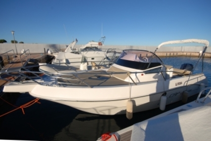 Capelli 28 WA for sale in France for €50,000 (£43,923)
