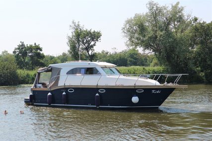 Viki 32 Sedan for sale in United Kingdom for £69,950