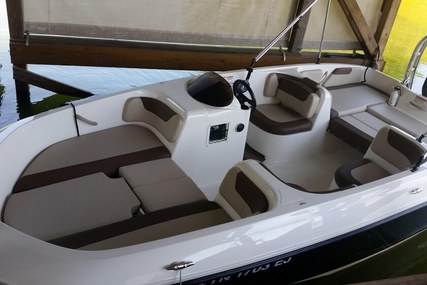 Bayliner Element XL 18 for sale in United States of America for $17,999 (£13,592) Bayliner Element XL 18 for sale in United States of America for $17,999 (£13,592)