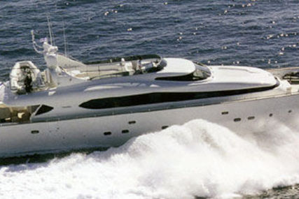 Maiora 31DP for sale in Greece for €1,800,000 (£1,576,734)