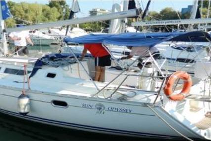 Jeanneau Sun Odyssey 37.1 for sale in Greece for €45,000 (£39,428)