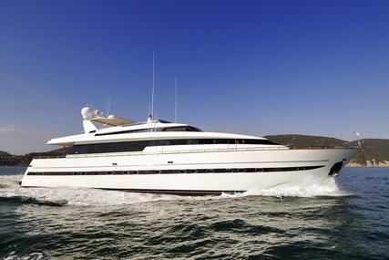 Sanlorenzo 100 for sale in Italy for €900,000 (£750,970)