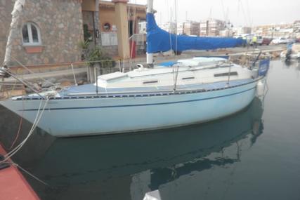 Sadler 32 for sale in Spain for €11,500 (£10,301)
