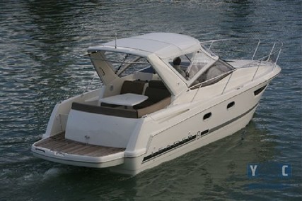 Jeanneau Leader 8 for sale in Italy for €56,000 (£50,284)